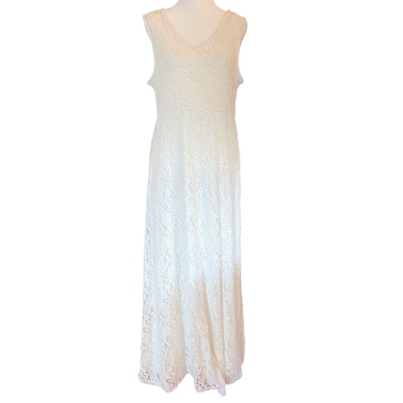Pinkblush Dresses & Skirts - Pinkblush White Lace Wedding Dress